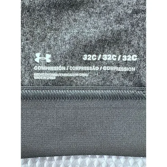 Under Armour, gray sports bra 32C small  A794 - Picture 4 of 5